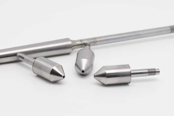 冲8mm厚不锈钢板用什么材质的冲头好?