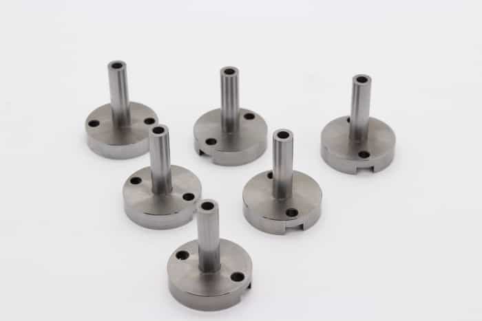 冲孔冲头哪种材质耐冲-惠翔模具为您解析(图1)