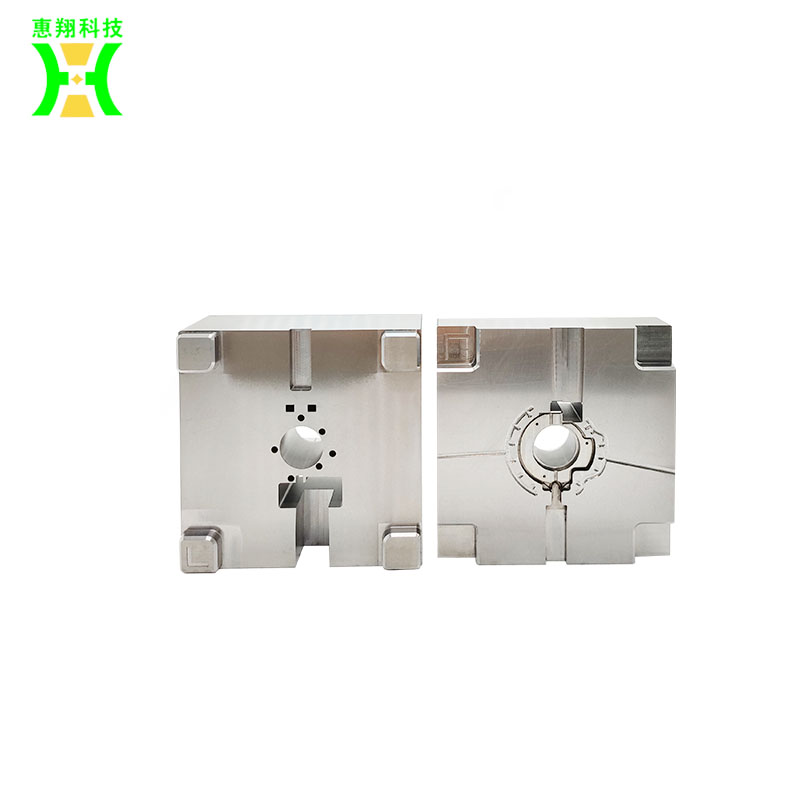 模具弹簧使用时的注意事项_(图1)