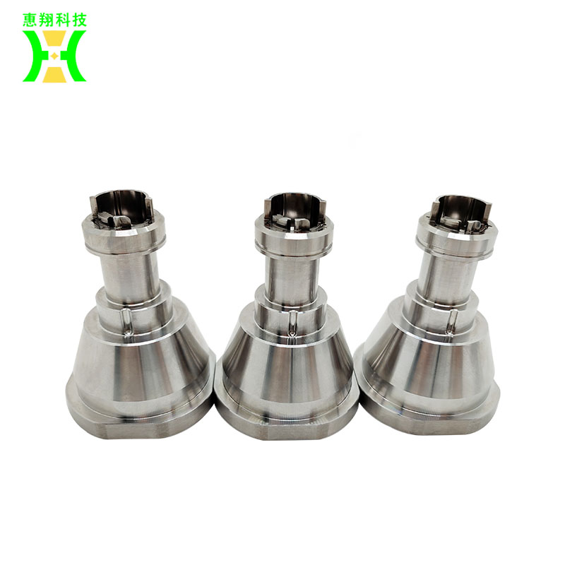 怎样选择一家好的模具配件加工厂?惠翔模具(图2) 怎样选择一家好的模具配件加工厂?惠翔模具(图2)